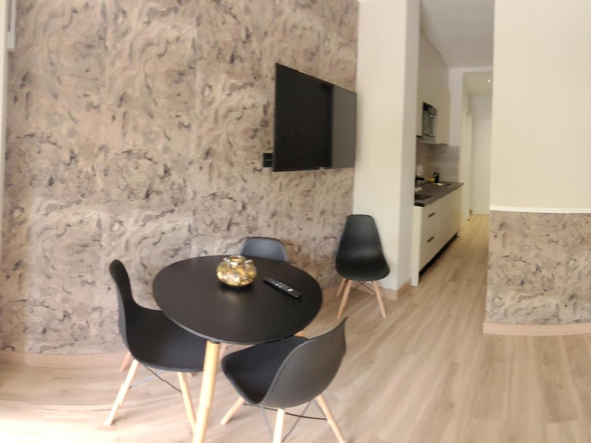 A Estrenar Preciosos Apartamentos Aparthotel Inter2, New Apartments Ln Aparthotel 12 Months Open! Self Check In! Reserva Garaje! Σαλού Εξωτερικό φωτογραφία