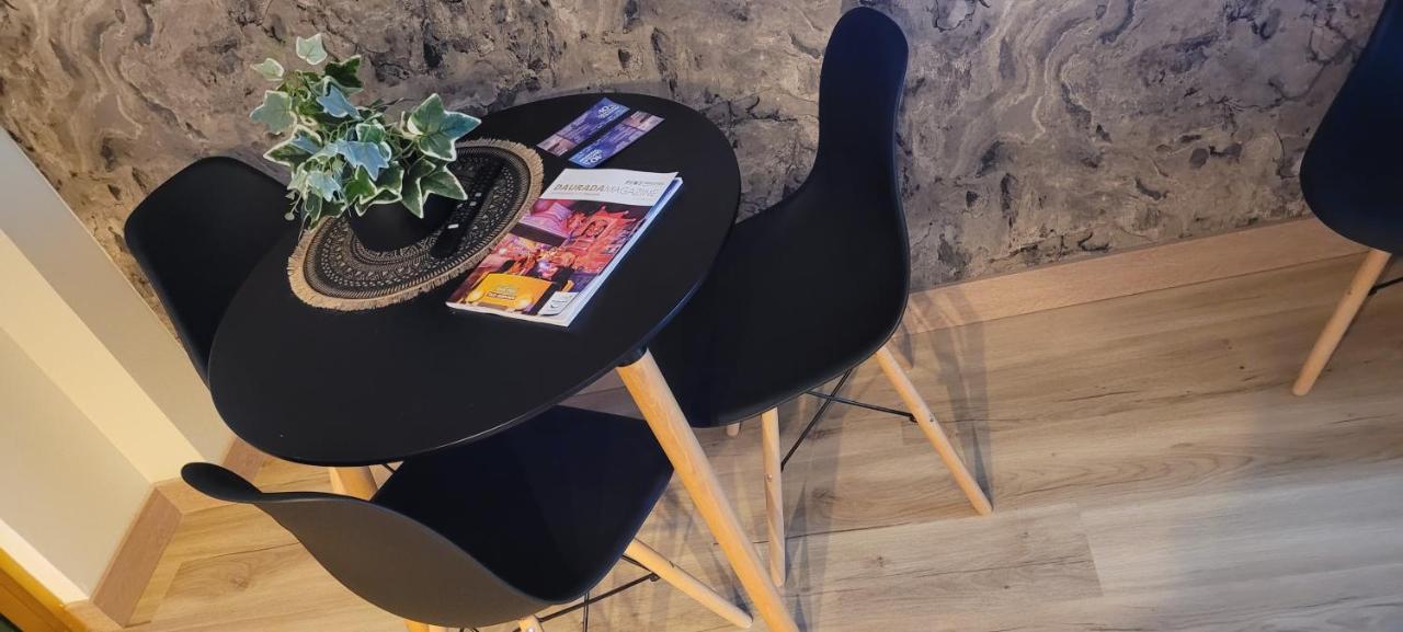 A Estrenar Preciosos Apartamentos Aparthotel Inter2, New Apartments Ln Aparthotel 12 Months Open! Self Check In! Reserva Garaje! Σαλού Εξωτερικό φωτογραφία