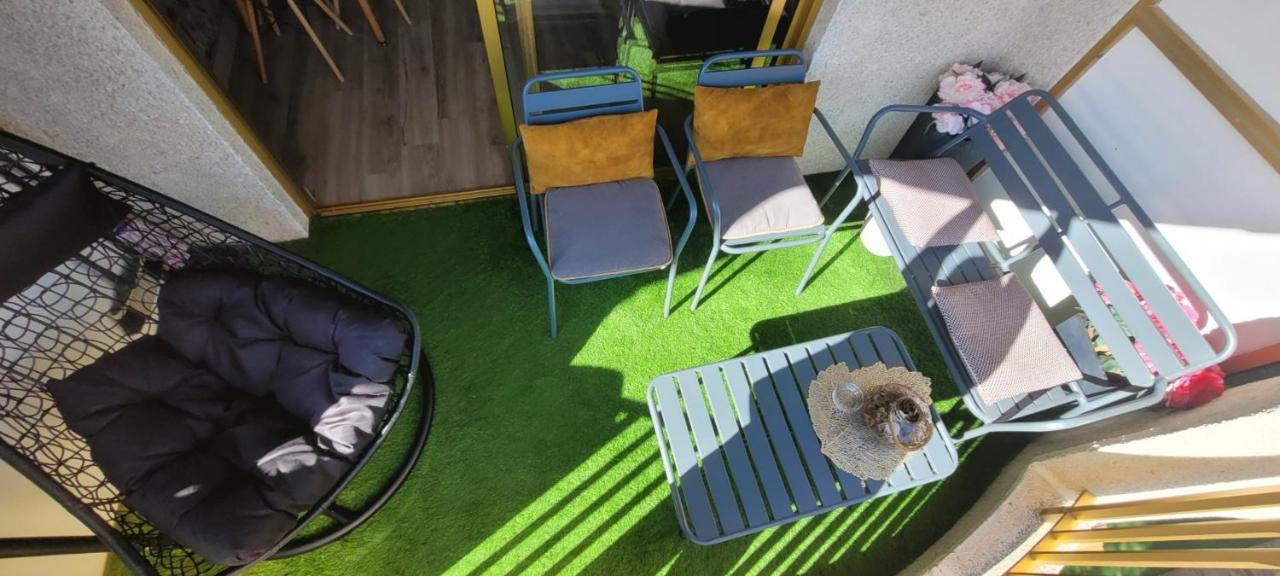A Estrenar Preciosos Apartamentos Aparthotel Inter2, New Apartments Ln Aparthotel 12 Months Open! Self Check In! Reserva Garaje! Σαλού Εξωτερικό φωτογραφία